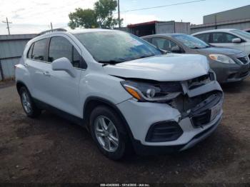  Salvage Chevrolet Trax
