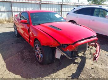  Salvage Ford Mustang