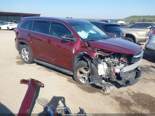  Salvage Toyota Highlander