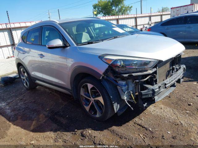  Salvage Hyundai TUCSON