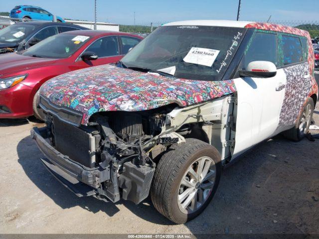 Kia Soul + Image 2