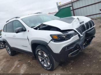  Salvage Jeep Cherokee
