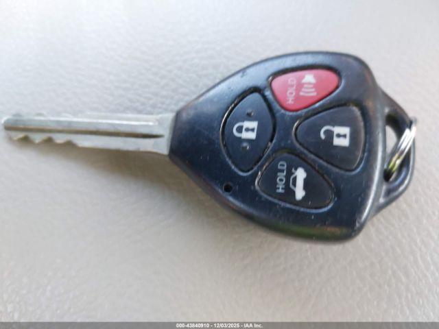 Toyota Corolla Le Image 10