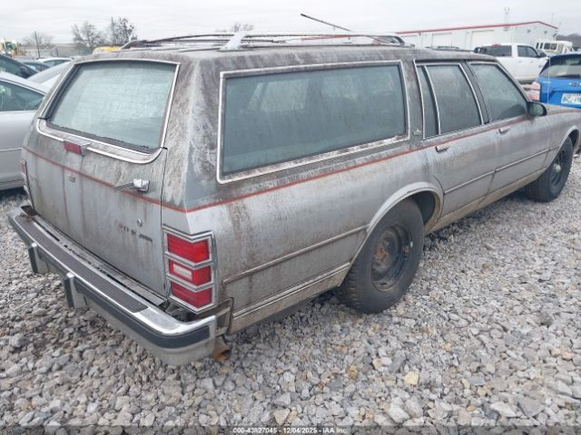 Chevrolet Caprice Classic Image 2