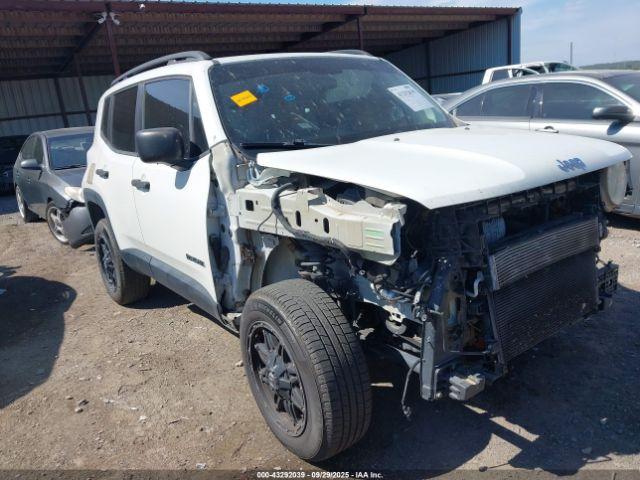  Salvage Jeep Renegade