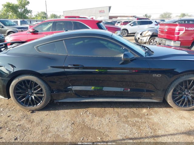 Ford Mustang Gt Premium Image 13