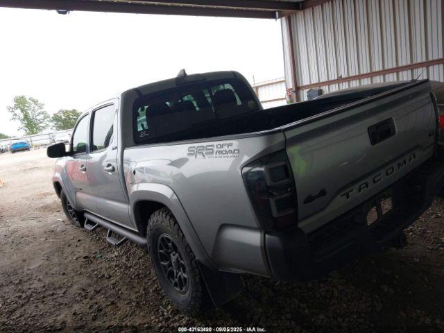 Toyota Tacoma Sr5 V6 Image 3