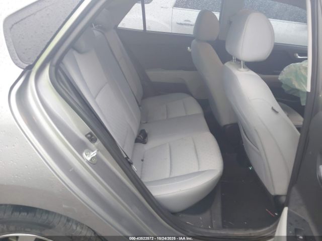 Kia Rio S Image 4