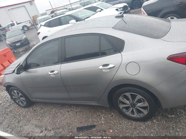 Kia Rio S Image 16