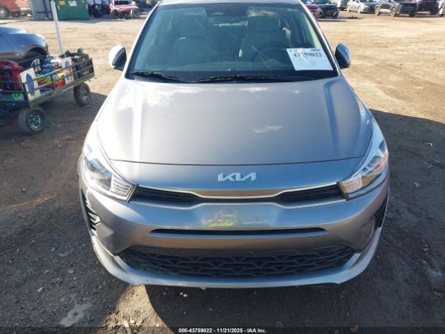 Kia Rio S Image 16