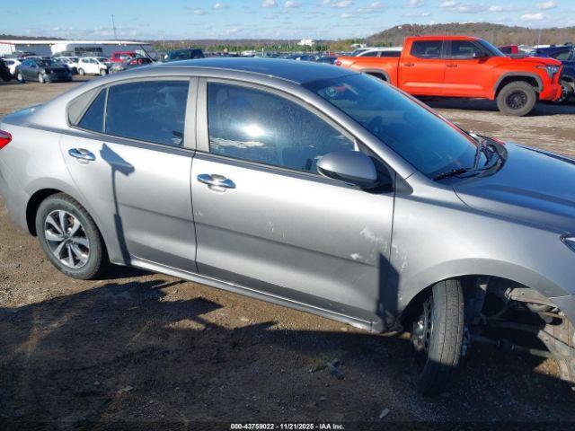 Kia Rio S Image 15