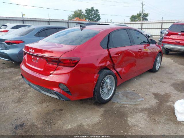 Kia Forte Lxs Image 19