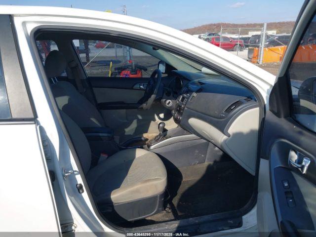 Kia Forte Ex Image 14