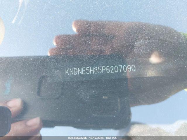 Kia Carnival Sx Image 5