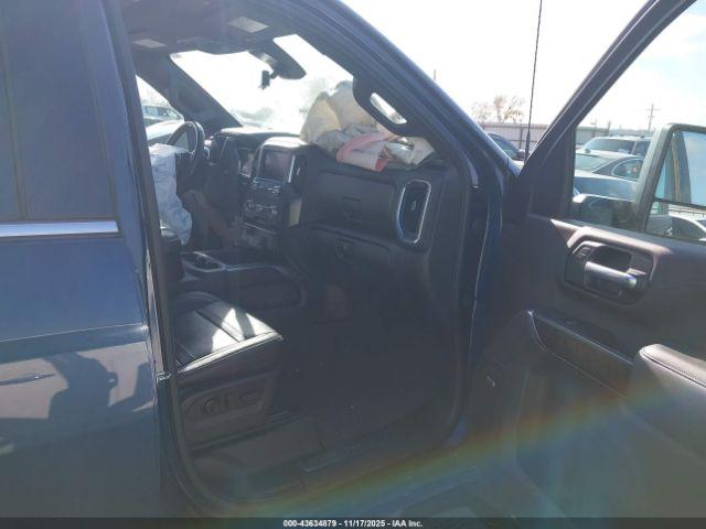 General Motors Sierra 2500HD 4wd  Standard Bed Denali Image 13