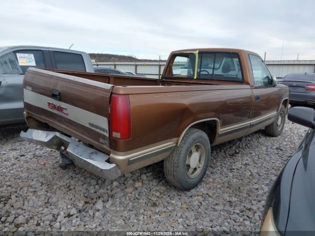 GMC Sierra C1500 Image 13