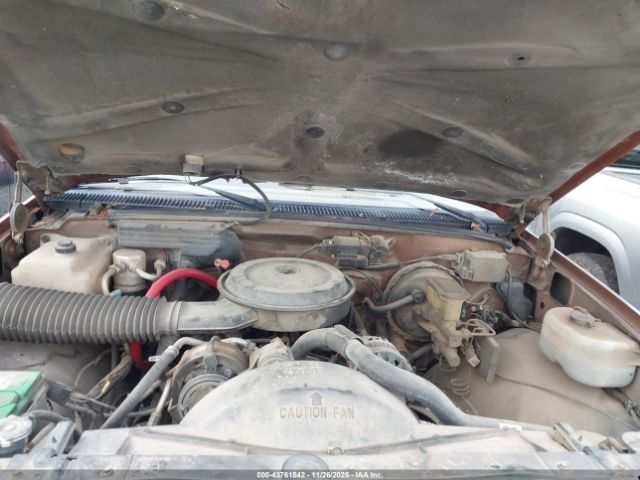 GMC Sierra C1500 Image 6