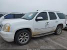 GMC Yukon Denali Image 6