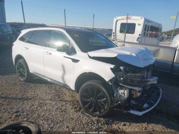  Salvage Kia Sorento