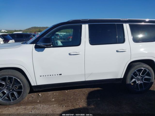 Jeep Wagoneer Series Ii Super 4x4 Image 11