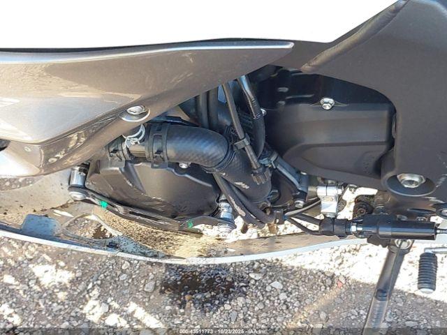 Kawasaki Zx636 K Image 12