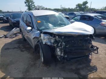  Salvage Nissan Rogue