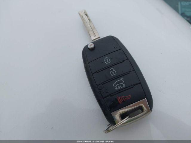 Kia Sorento Lx Image 8