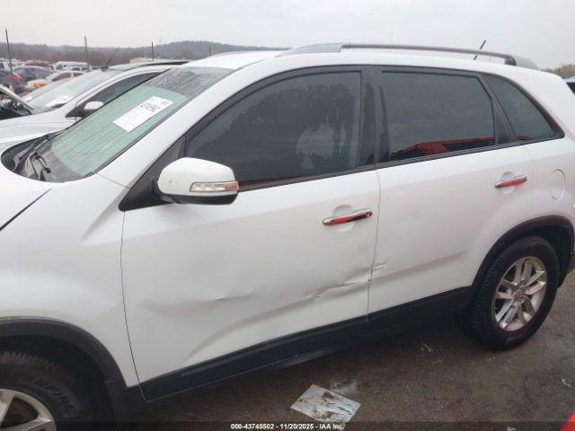 Kia Sorento Lx Image 5