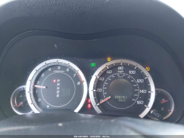 Acura TSX Image 14