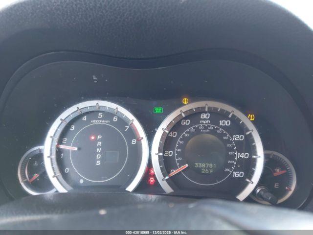 Acura TSX Image 14