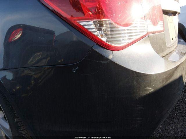 Chevrolet Cruze 2lt Auto Image 12