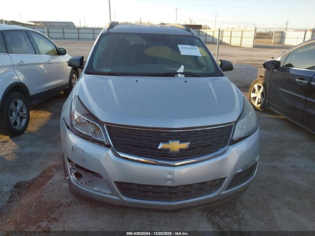 Chevrolet Traverse Ls Image 6