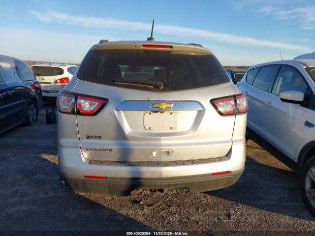 Chevrolet Traverse Ls Image 11