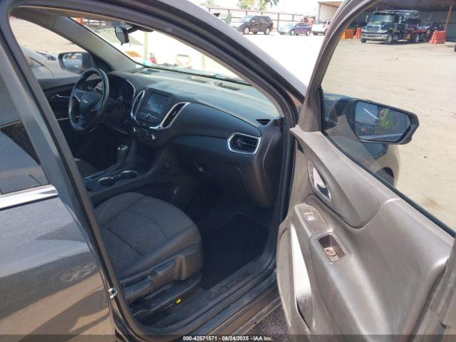 Chevrolet Equinox Lt Image 2