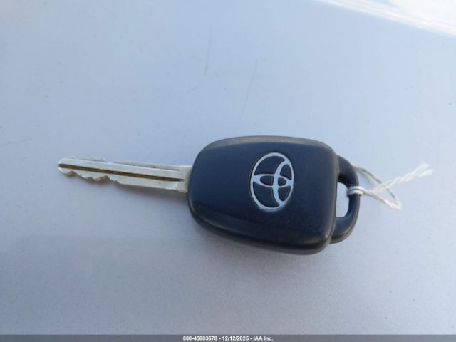 Toyota Corolla Le Image 10