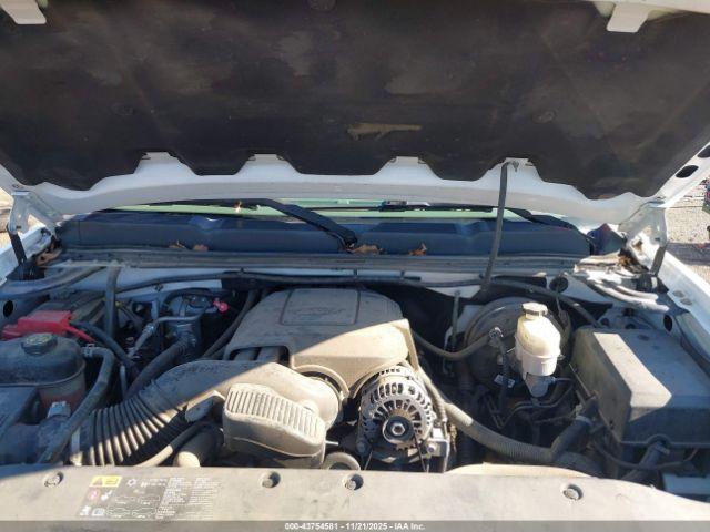 Chevrolet Silverado 1500 Ls Image 9