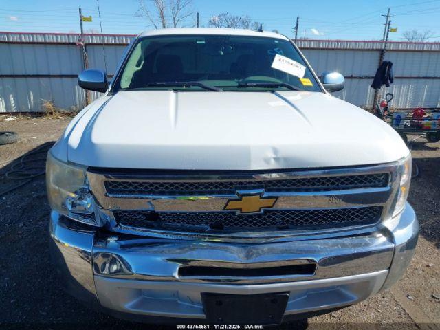 Chevrolet Silverado 1500 Ls Image 4