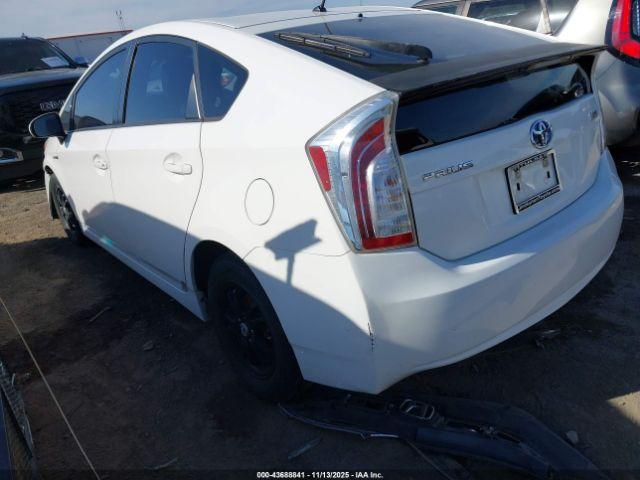 Toyota Prius One Image 11