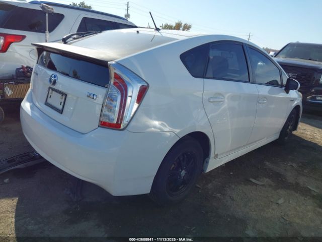 Toyota Prius One Image 14
