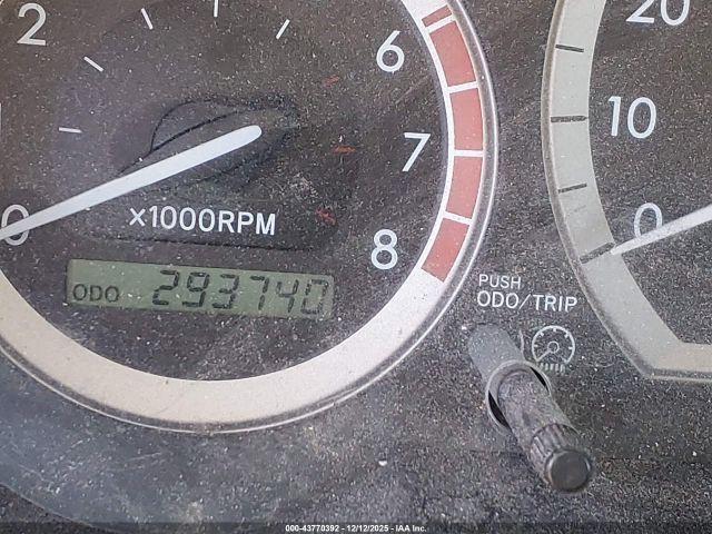 Toyota Sienna Le Image 15