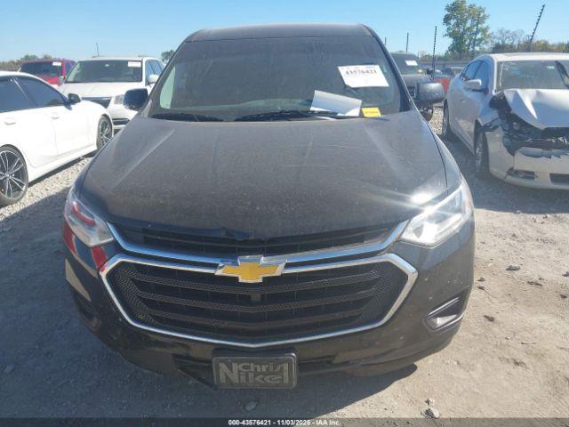Chevrolet Traverse Ls Image 9