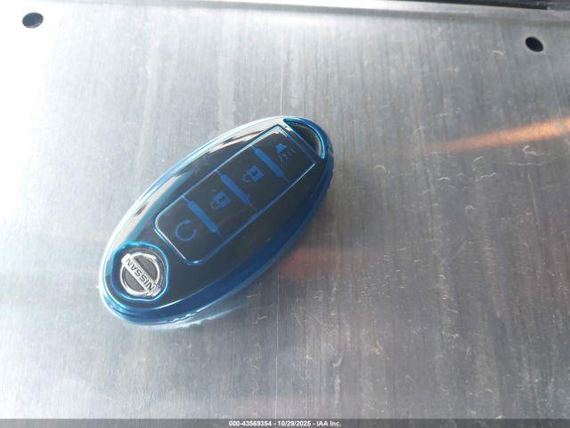 Nissan Pathfinder Sv Image 10