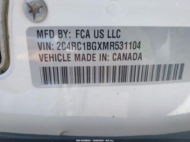 Chrysler Pacifica Touring L Image 8