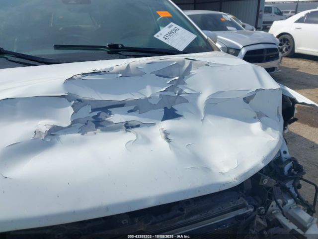 Chrysler Pacifica Touring L Image 15