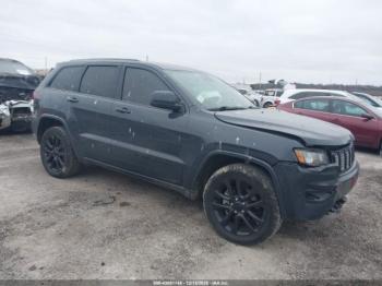  Salvage Jeep Grand Cherokee