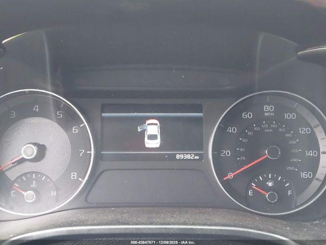 Kia Forte Gt Image 17