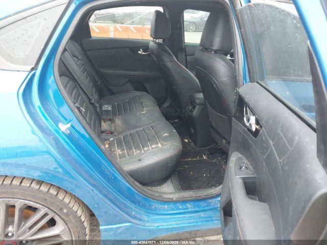 Kia Forte Gt Image 4