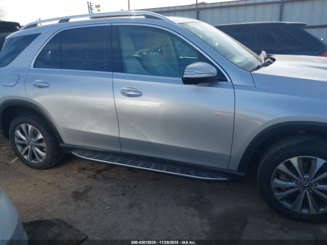 Mercedes-Benz GLE 4matic Image 16