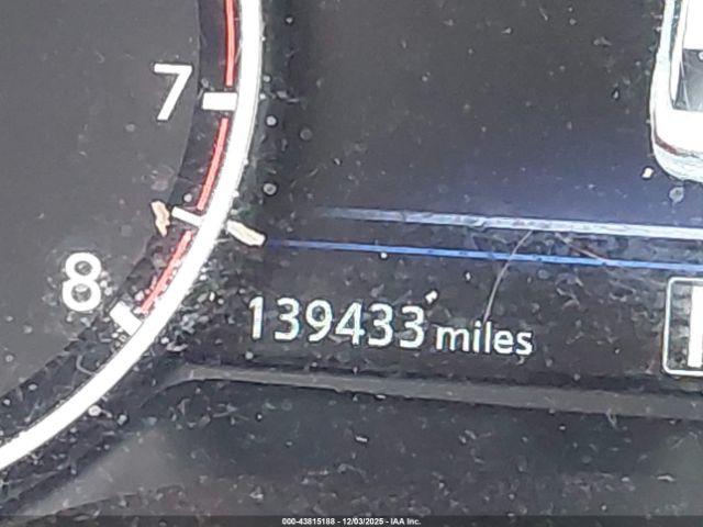 Nissan Maxima 3.5 Sv Image 11