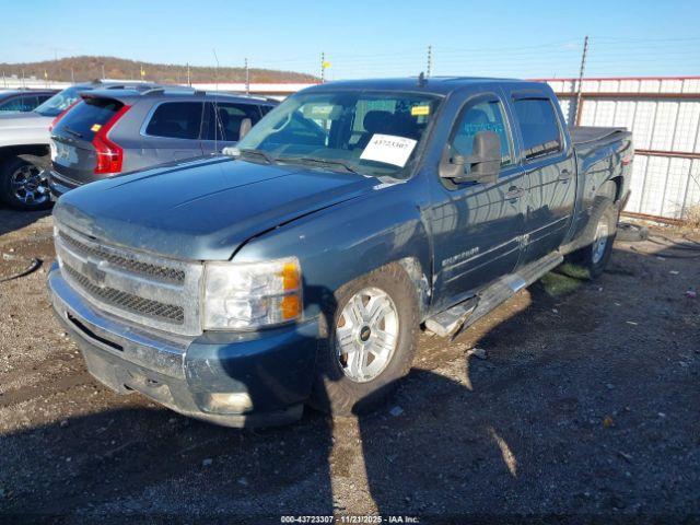Chevrolet Silverado 1500 Lt Image 2